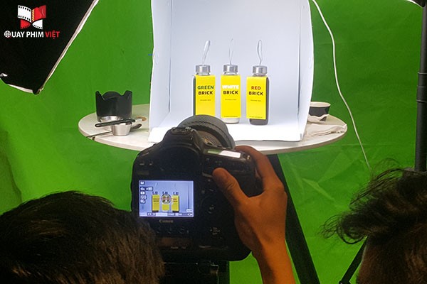 Quay phông xanh sản phẩm