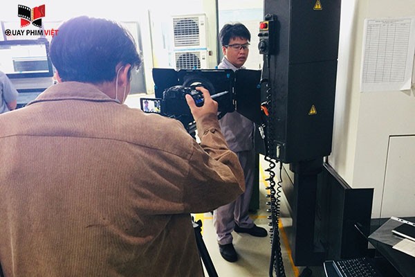 Quay giới thiệu doanh nghiệp