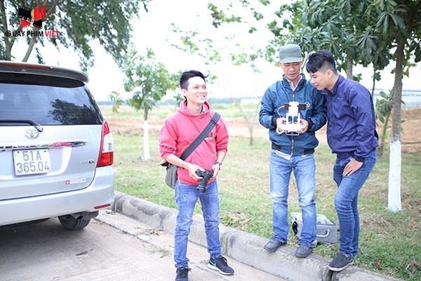 điều khiển flycam