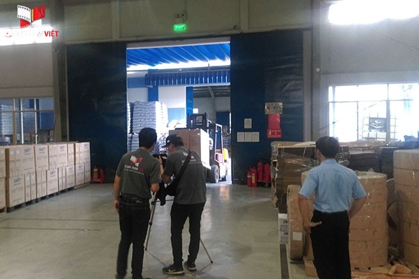 Quay giới thiệu nhà xưởng